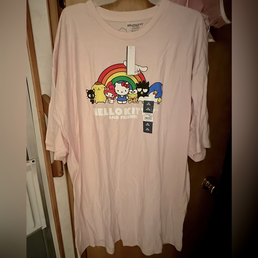 Hello Kitty Sleep Shirt New